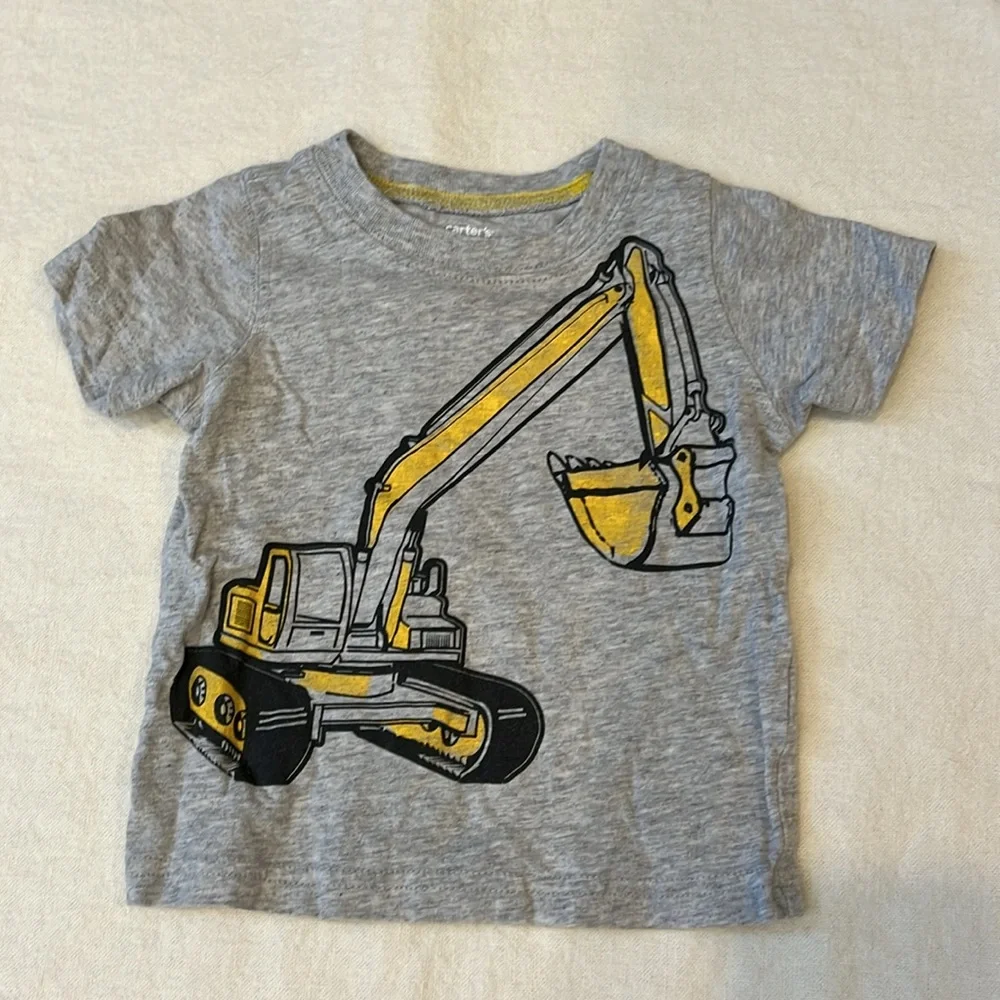 Bundle of 9M Graphic T-Shirts